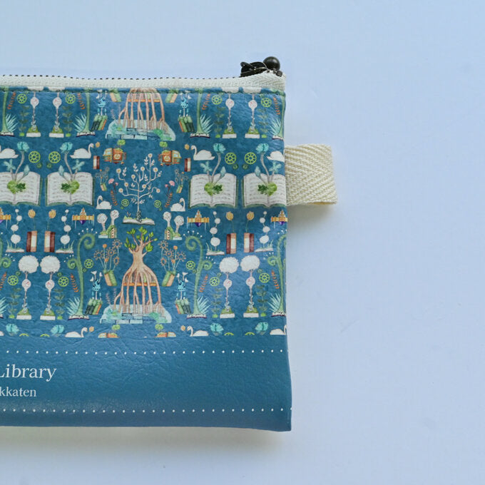 Flat Pouch "The Library of Book Plants"