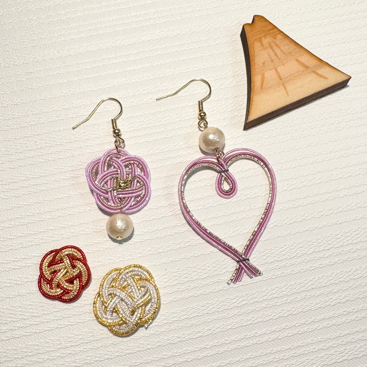 -Mizuhiki- Fortune flower & Heart Japanese art earrings