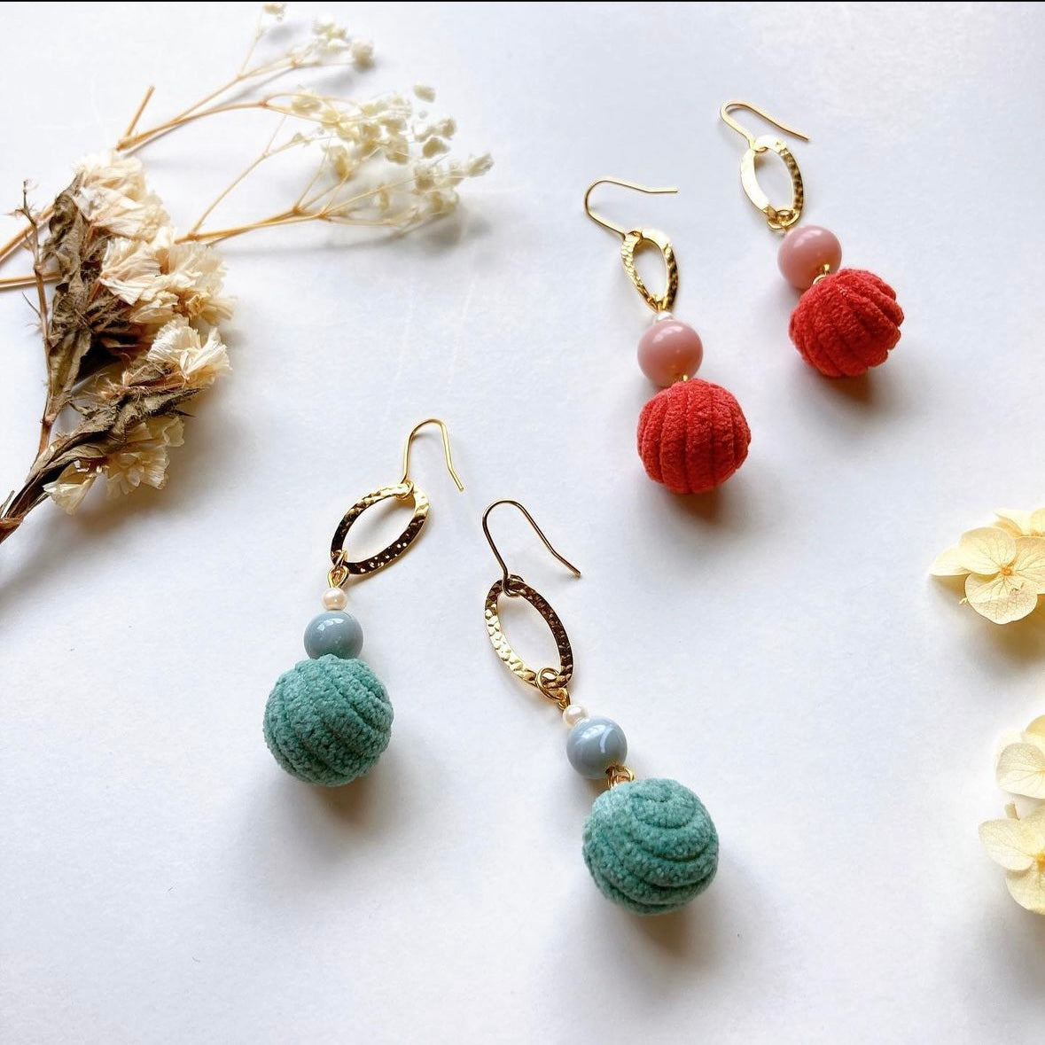 Pop Round earrings